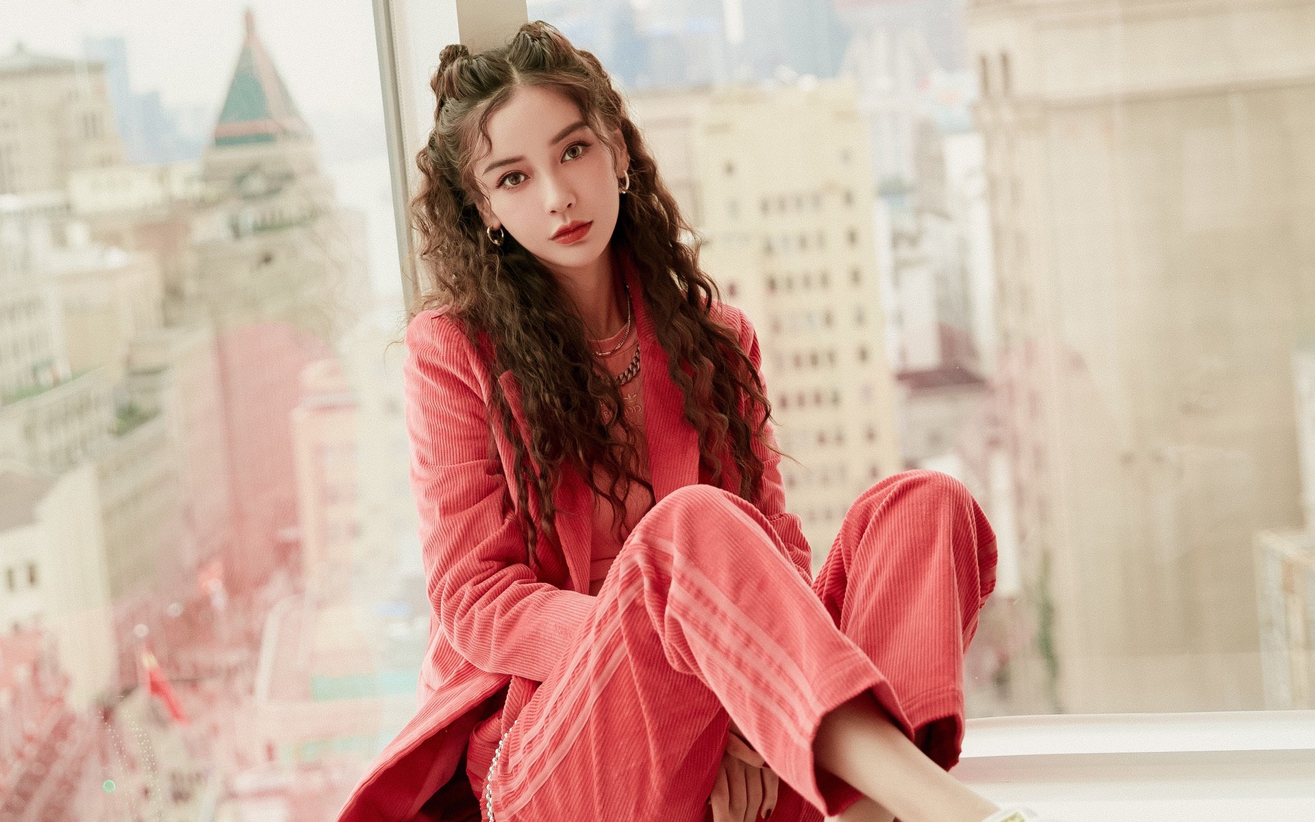 LEYU乐鱼体育官方网站-巴雷特：全黑队的比赛指挥官，带领球队走向胜利的核心人物，巴雷特实战视频