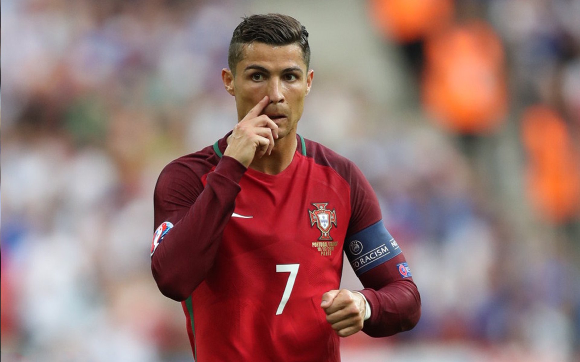 法甲全面推行绿色环保理念,打造可持续足球运动